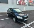 Черный Шкода Фабия, объемом двигателя 1.6 л и пробегом 195 тыс. км за 5500 $, фото 2 на Automoto.ua