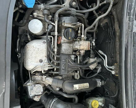 Черный Шкода Фабия, объемом двигателя 1.2 л и пробегом 191 тыс. км за 3950 $, фото 30 на Automoto.ua