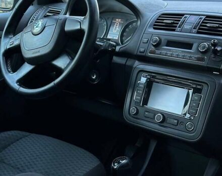 Черный Шкода Фабия, объемом двигателя 1.2 л и пробегом 295 тыс. км за 4900 $, фото 12 на Automoto.ua