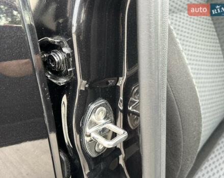 Шкода Фабия 2010 в Луцке на Automoto.ua Черный Шкода Фабия, объемом двигателя 1.2 л и пробегом 141 тыс. км за 6850 $, фото 116 на Automoto.ua