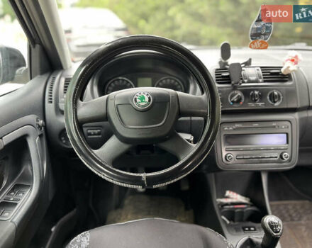 Чорний Шкода Фабія, об'ємом двигуна 1.2 л та пробігом 270 тис. км за 5500 $, фото 9 на Automoto.ua