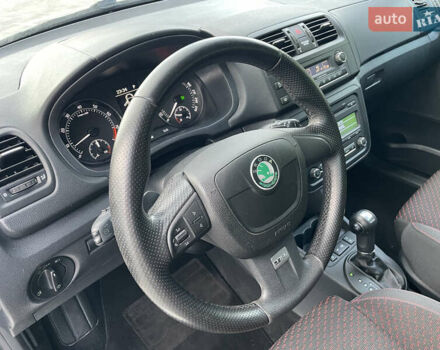 Черный Шкода Фабия, объемом двигателя 1.4 л и пробегом 179 тыс. км за 7750 $, фото 22 на Automoto.ua