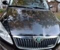 Черный Шкода Фабия, объемом двигателя 1.2 л и пробегом 252 тыс. км за 5400 $, фото 1 на Automoto.ua