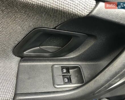 Черный Шкода Фабия, объемом двигателя 1.6 л и пробегом 257 тыс. км за 6000 $, фото 8 на Automoto.ua