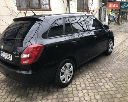 Черный Шкода Фабия, объемом двигателя 1.6 л и пробегом 257 тыс. км за 6000 $, фото 1 на Automoto.ua