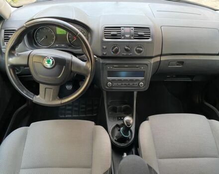 Чорний Шкода Фабія, об'ємом двигуна 0 л та пробігом 239 тис. км за 5900 $, фото 9 на Automoto.ua