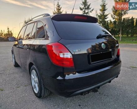 Черный Шкода Фабия, объемом двигателя 1.4 л и пробегом 225 тыс. км за 8600 $, фото 9 на Automoto.ua