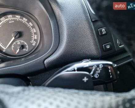 Черный Шкода Фабия, объемом двигателя 1.4 л и пробегом 225 тыс. км за 8600 $, фото 31 на Automoto.ua