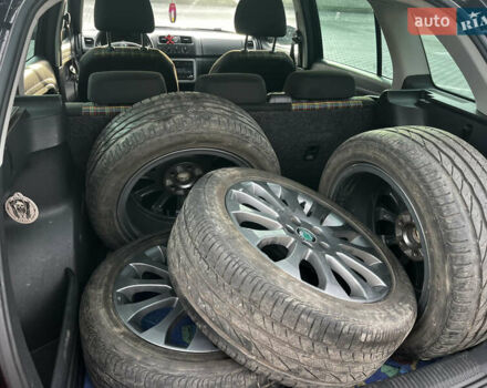 Чорний Шкода Фабія, об'ємом двигуна 1.6 л та пробігом 280 тис. км за 6600 $, фото 12 на Automoto.ua