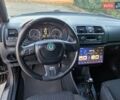 Черный Шкода Фабия, объемом двигателя 1.4 л и пробегом 225 тыс. км за 8600 $, фото 22 на Automoto.ua