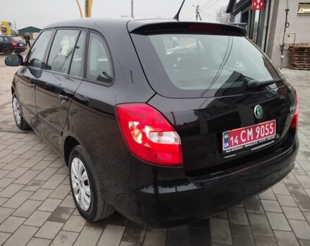 Черный Шкода Фабия, объемом двигателя 1.2 л и пробегом 210 тыс. км за 5250 $, фото 4 на Automoto.ua