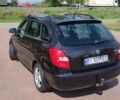 Черный Шкода Фабия, объемом двигателя 1.6 л и пробегом 210 тыс. км за 6700 $, фото 6 на Automoto.ua