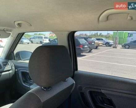 Черный Шкода Фабия, объемом двигателя 1.6 л и пробегом 240 тыс. км за 6000 $, фото 5 на Automoto.ua