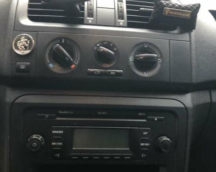 Черный Шкода Фабия, объемом двигателя 1.6 л и пробегом 257 тыс. км за 6000 $, фото 9 на Automoto.ua