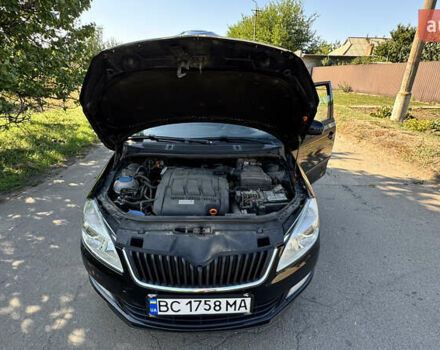 Шкода Фабия 2012 в Кривом Роге на Automoto.ua Черный Шкода Фабия, объемом двигателя 1.2 л и пробегом 266 тыс. км за 5600 $, фото 4 на Automoto.ua