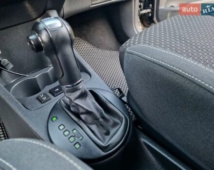 Черный Шкода Фабия, объемом двигателя 1.4 л и пробегом 225 тыс. км за 8600 $, фото 27 на Automoto.ua