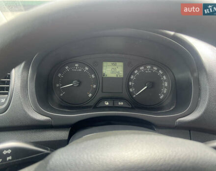 Черный Шкода Фабия, объемом двигателя 0 л и пробегом 139 тыс. км за 5700 $, фото 34 на Automoto.ua