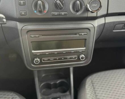 Чорний Шкода Фабія, об'ємом двигуна 1.2 л та пробігом 196 тис. км за 5000 $, фото 4 на Automoto.ua