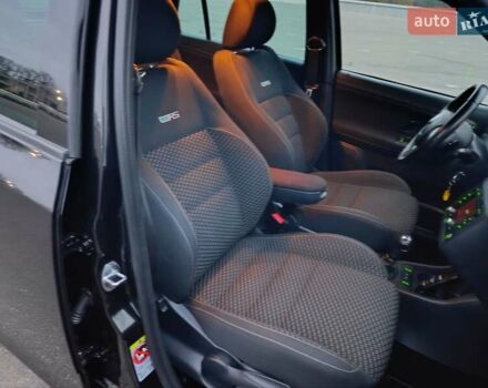 Черный Шкода Фабия, объемом двигателя 1.4 л и пробегом 203 тыс. км за 10500 $, фото 15 на Automoto.ua