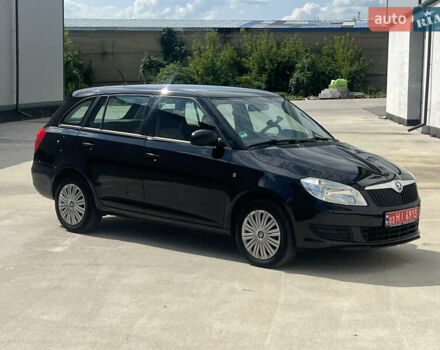 Черный Шкода Фабия, объемом двигателя 0 л и пробегом 139 тыс. км за 5700 $, фото 69 на Automoto.ua