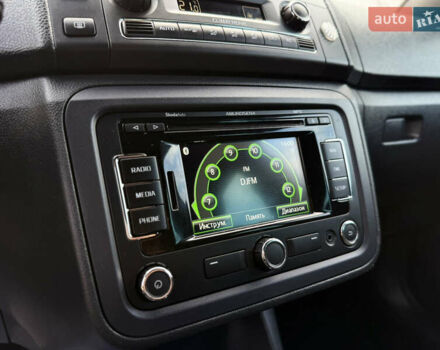 Чорний Шкода Фабія, об'ємом двигуна 1.4 л та пробігом 203 тис. км за 8599 $, фото 21 на Automoto.ua