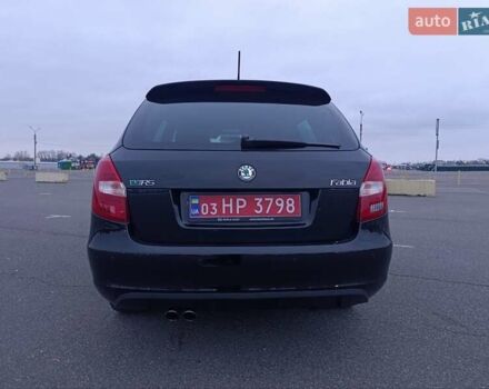 Черный Шкода Фабия, объемом двигателя 1.4 л и пробегом 203 тыс. км за 10500 $, фото 7 на Automoto.ua