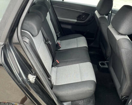 Черный Шкода Фабия, объемом двигателя 0 л и пробегом 139 тыс. км за 5700 $, фото 18 на Automoto.ua