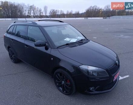 Черный Шкода Фабия, объемом двигателя 1.4 л и пробегом 203 тыс. км за 10500 $, фото 3 на Automoto.ua