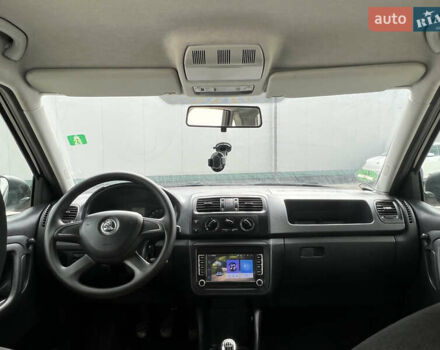 Черный Шкода Фабия, объемом двигателя 0 л и пробегом 139 тыс. км за 5700 $, фото 29 на Automoto.ua