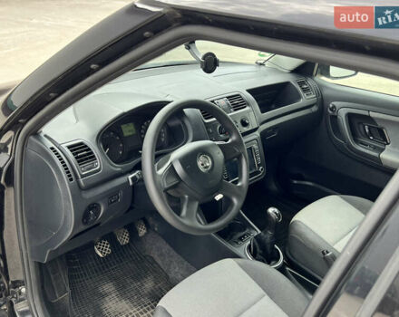 Черный Шкода Фабия, объемом двигателя 0 л и пробегом 139 тыс. км за 5700 $, фото 22 на Automoto.ua