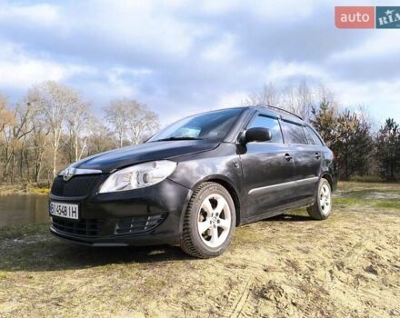 Чорний Шкода Фабія, об'ємом двигуна 1.39 л та пробігом 326 тис. км за 5400 $, фото 1 на Automoto.ua