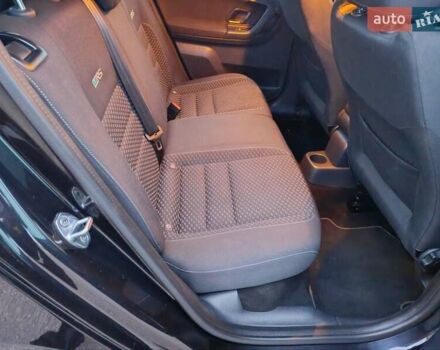 Черный Шкода Фабия, объемом двигателя 1.4 л и пробегом 203 тыс. км за 10500 $, фото 21 на Automoto.ua