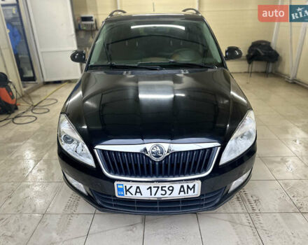 Чорний Шкода Фабія, об'ємом двигуна 1.6 л та пробігом 296 тис. км за 5450 $, фото 1 на Automoto.ua