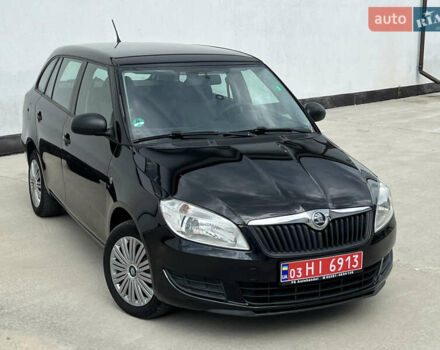 Черный Шкода Фабия, объемом двигателя 0 л и пробегом 139 тыс. км за 5700 $, фото 48 на Automoto.ua