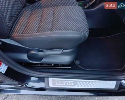 Черный Шкода Фабия, объемом двигателя 1.4 л и пробегом 203 тыс. км за 10500 $, фото 24 на Automoto.ua