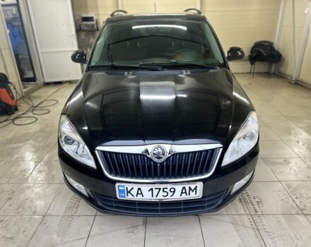 Чорний Шкода Фабія, об'ємом двигуна 1.6 л та пробігом 296 тис. км за 4950 $, фото 2 на Automoto.ua