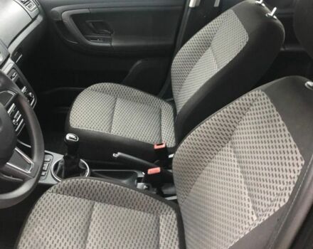 Чорний Шкода Фабія, об'ємом двигуна 1.6 л та пробігом 120 тис. км за 3000 $, фото 21 на Automoto.ua