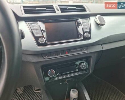 Черный Шкода Фабия, объемом двигателя 1.39 л и пробегом 267 тыс. км за 9500 $, фото 22 на Automoto.ua