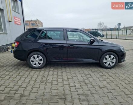 Черный Шкода Фабия, объемом двигателя 1.39 л и пробегом 267 тыс. км за 9500 $, фото 8 на Automoto.ua