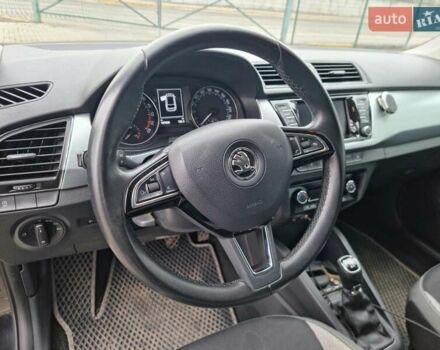 Черный Шкода Фабия, объемом двигателя 1.39 л и пробегом 267 тыс. км за 9500 $, фото 20 на Automoto.ua