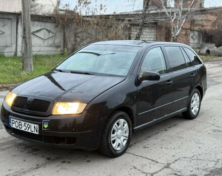 Черный Шкода Фабия, объемом двигателя 1.9 л и пробегом 200 тыс. км за 1550 $, фото 1 на Automoto.ua