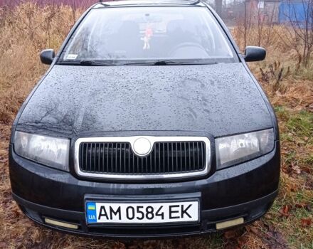 Черный Шкода Фабия, объемом двигателя 1.4 л и пробегом 260 тыс. км за 3350 $, фото 1 на Automoto.ua