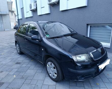 Черный Шкода Фабия, объемом двигателя 1.2 л и пробегом 277 тыс. км за 3500 $, фото 1 на Automoto.ua
