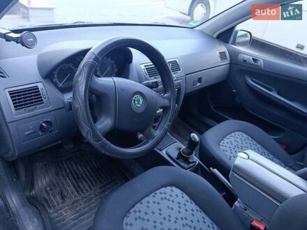 Черный Шкода Фабия, объемом двигателя 1.2 л и пробегом 277 тыс. км за 3500 $, фото 1 на Automoto.ua