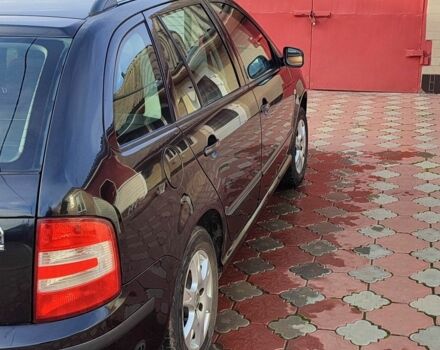 Черный Шкода Фабия, объемом двигателя 1.4 л и пробегом 367 тыс. км за 3500 $, фото 1 на Automoto.ua