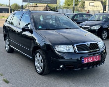 Черный Шкода Фабия, объемом двигателя 1.4 л и пробегом 167 тыс. км за 4600 $, фото 1 на Automoto.ua