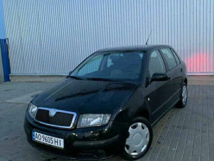 Чорний Шкода Фабія, об'ємом двигуна 1.2 л та пробігом 300 тис. км за 3200 $, фото 1 на Automoto.ua