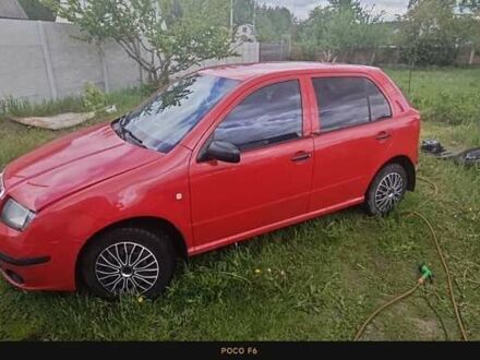 Черный Шкода Фабия, объемом двигателя 1.2 л и пробегом 173 тыс. км за 2800 $, фото 1 на Automoto.ua