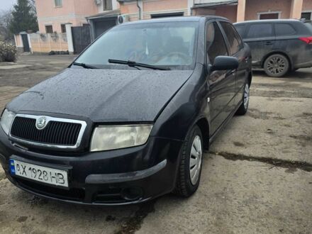Чорний Шкода Фабія, об'ємом двигуна 1.2 л та пробігом 317 тис. км за 3100 $, фото 1 на Automoto.ua