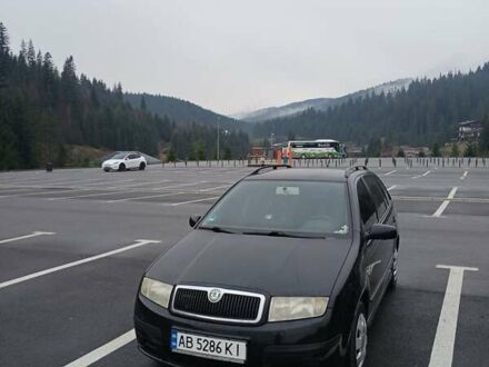 Чорний Шкода Фабія, об'ємом двигуна 1.39 л та пробігом 250 тис. км за 6000 $, фото 1 на Automoto.ua